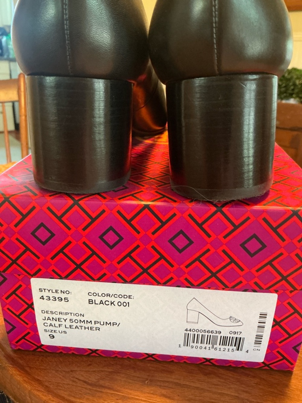 Tory Burch Janey 50MM Pump/Calf Leather - Picture 4 of 4